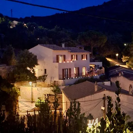 Casa Savelli *